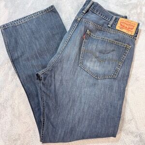 Levi Strauss Co 527 Mens Jeans Size 38x32 Medium Wash Bootcut Denim Pants